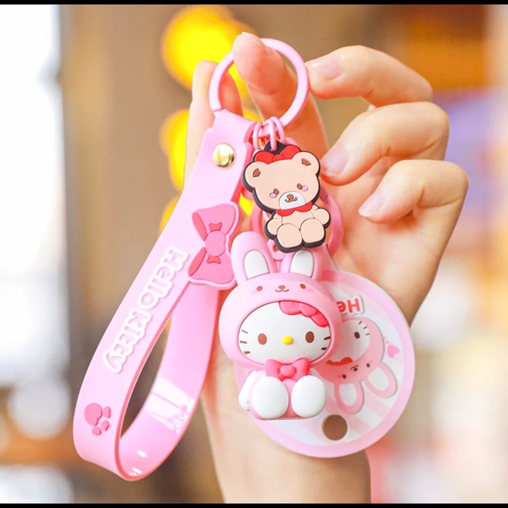 Hello Kitty keychain